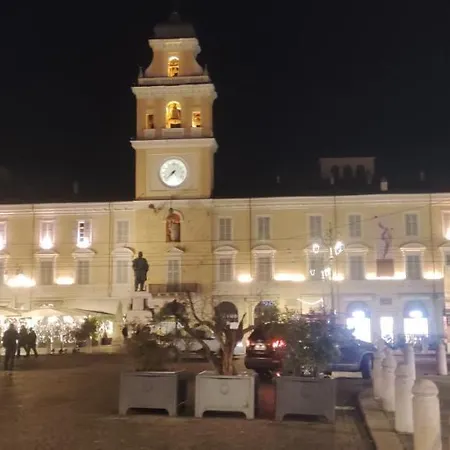 Palazzo Altavilla Deluxe Апартаменты Парма